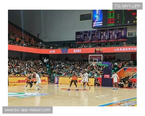 CBA山东外线多点回应积极,整体气势明显上涨